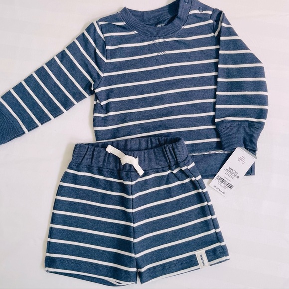 Carter’s Infant Set - Picture 2 of 4